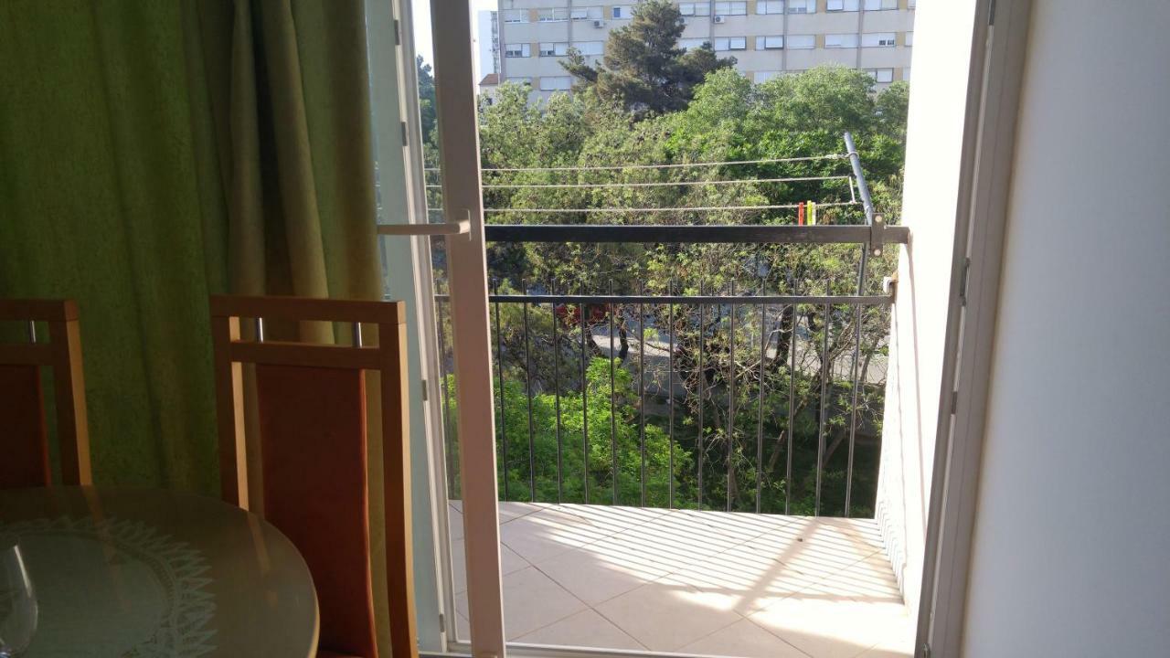 Two Bedroom Apartment Near Beach And Center スプリト エクステリア 写真